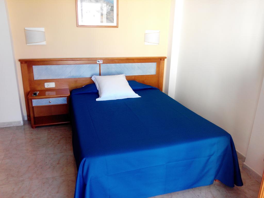Hostal Leo D'Or Cala D´Or الغرفة الصورة